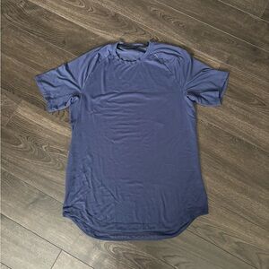 Lululemon Dyrsense Training Short Sleeve Shirt - Size L